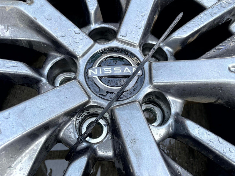 Load image into Gallery viewer, NISSAN ROGUE S 17x7-1/2 15 SPOKE SILVER ALLOY WHEEL RIM W/TIRE 2021-2025 #111709
