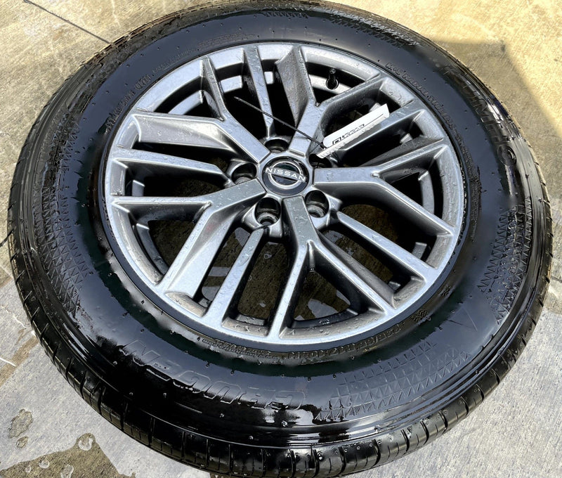 Load image into Gallery viewer, NISSAN ROGUE S 17x7-1/2 15 SPOKE SILVER ALLOY WHEEL RIM W/TIRE 2021-2025 #111707

