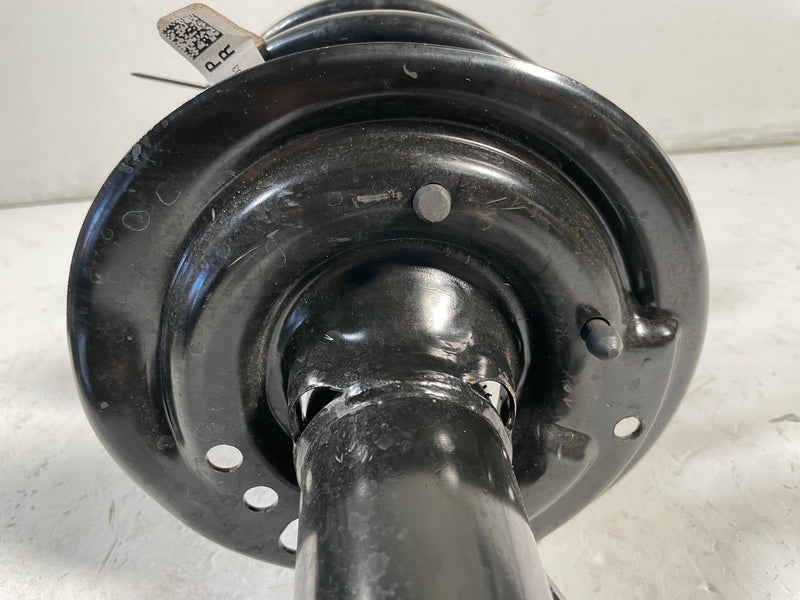 Load image into Gallery viewer, 2025 - 2026 ACURA ADX FRONT RIGHT SHOCK STRUT ABSORBER W/ COIL SPRING # 114033
