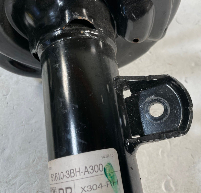 Load image into Gallery viewer, 2025 - 2026 ACURA ADX FRONT RIGHT SHOCK STRUT ABSORBER W/ COIL SPRING # 114033
