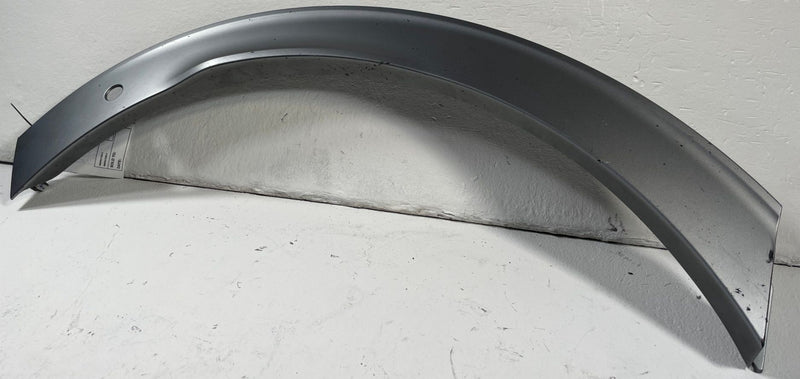 Load image into Gallery viewer, 2022-2024 KIA EV6 GT LINE REAR RIGHT SIDE WHEEL ARCH FLARE TRIM MOLDING # 109922
