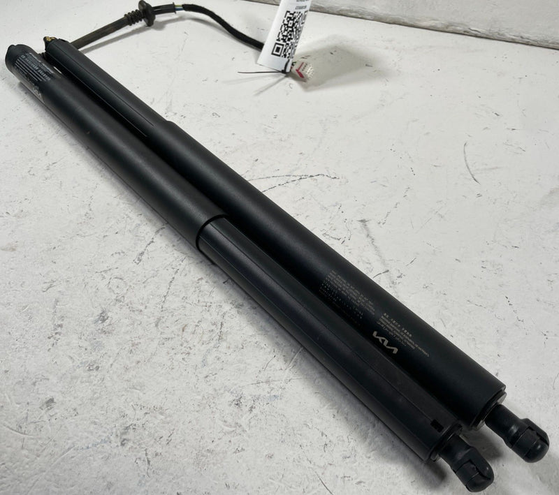 Load image into Gallery viewer, 22-25 KIA EV6 REAR LEFT &amp; RIGHT LIFTGATE TRUNK LID POWER LIFT CYLINDER # 109937
