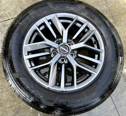 NISSAN ROGUE S 17x7-1/2 15 SPOKE SILVER ALLOY WHEEL RIM W/TIRE 2021-2025