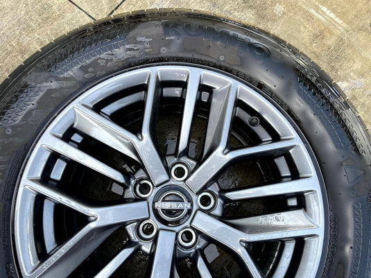 NISSAN ROGUE S 17x7-1/2 15 SPOKE SILVER ALLOY WHEEL RIM W/TIRE 2021-2025