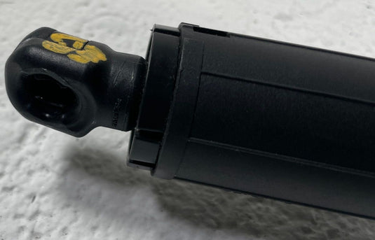 22-25 KIA EV6 REAR LEFT & RIGHT LIFTGATE TRUNK LID POWER LIFT CYLINDER