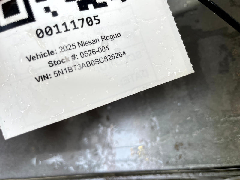 Load image into Gallery viewer, NISSAN ROGUE S 17x7-1/2 15 SPOKE SILVER ALLOY WHEEL RIM W/TIRE 2021-2025 #111705
