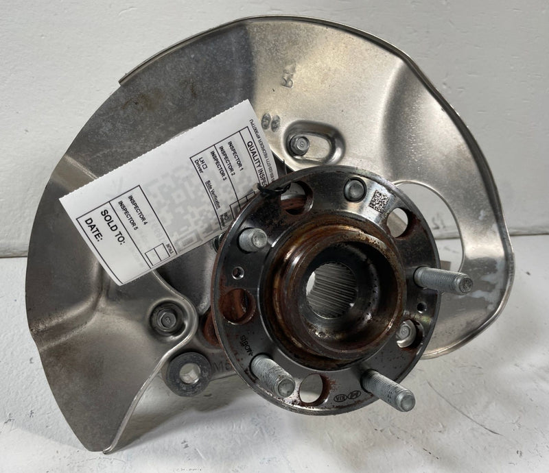 Load image into Gallery viewer, 22-25 KIA EV6 FRONT RIGHT PASSENGER SIDE SPINDLE KNUCKLE W/ BEARING HUB # 109913
