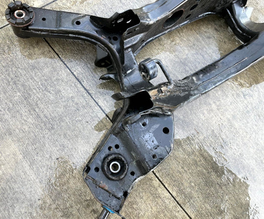 2021-2025 NISSAN ROGUE AWD REAR SUSPENSION SUBFRAME CROSSMEMBER CRADLE