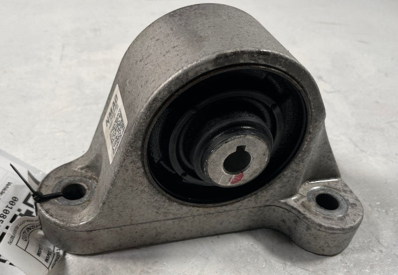 Load image into Gallery viewer, 2022-2025 HYUNDAI IONIQ 5 6 FRONT RIGHT DRIVE UNIT MOUNT BRACKET SUPPORT #108552
