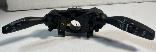 20-22 KIA TELLURIDE STEERING COLUMN TURN SIGNAL & WIPER CONTROL SWITCH