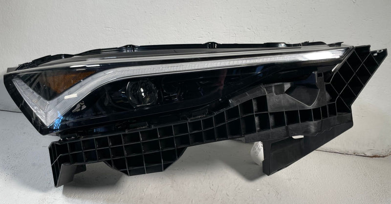 Load image into Gallery viewer, 2025 - 2026 ACURA ADX FRONT RIGHT PASSENGER SIDE LED HEADLIGHT HEADLAMP # 114006
