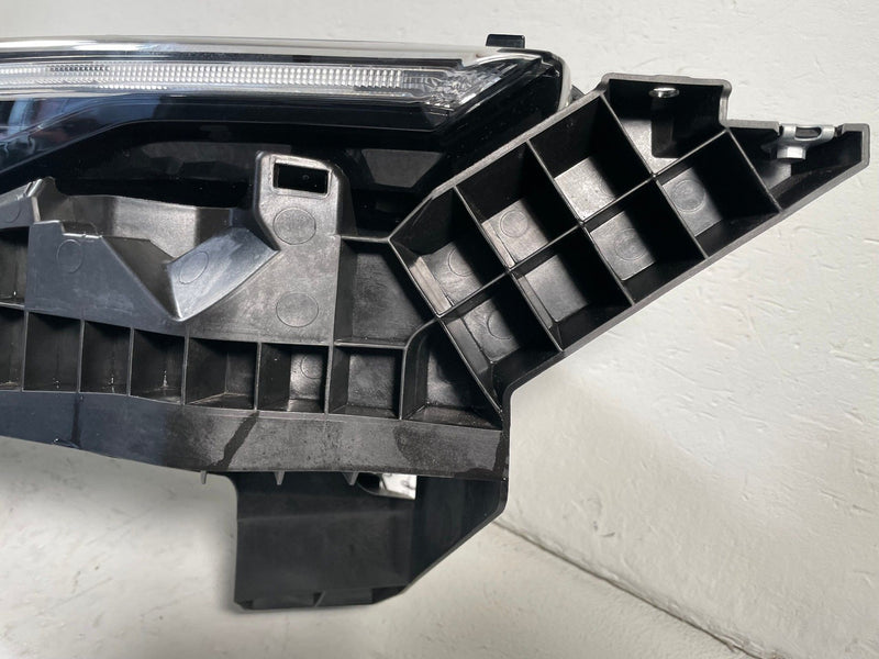 Load image into Gallery viewer, 2025 - 2026 ACURA ADX FRONT RIGHT PASSENGER SIDE LED HEADLIGHT HEADLAMP # 114006
