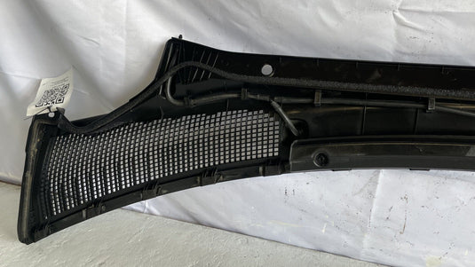 2022-2024 HYUNDAI IONIQ 5 FRONT WINDSHIELD WIPER COWL PANEL COVER GRILLE