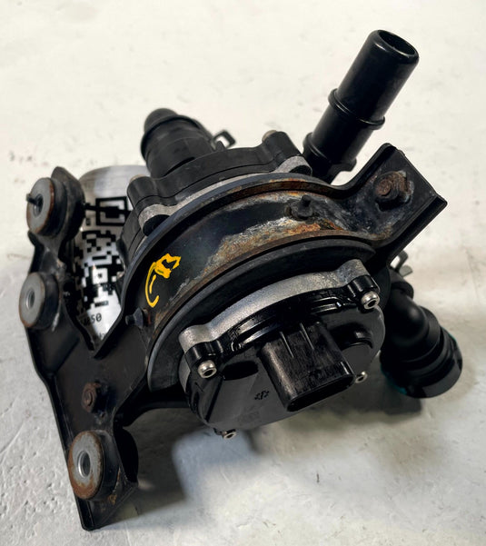 2022-2024 HYUNDAI IONIQ 5 DRIVE MOTOR INVERTER COOLER COOLING WATER PUMP