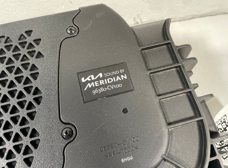 Load image into Gallery viewer, 2022-2025 KIA EV6 SUB WOOFER SUBWOOFER BASS AUDIO SOUND SPEAKER # 109940
