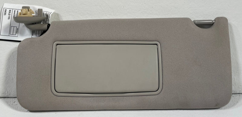 Load image into Gallery viewer, 2023 - 2026 HONDA HR-V LX FRONT LEFT DRIVER SIDE SUNVISOR SUN VISOR 2.0L #112641
