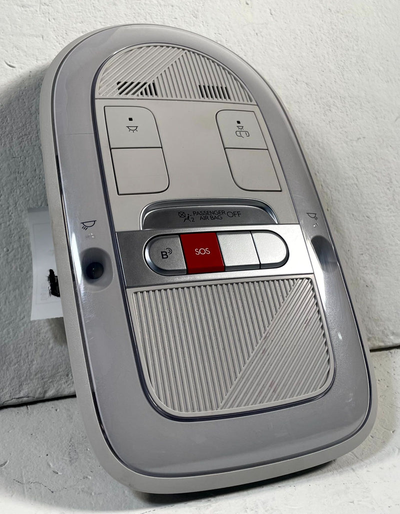 Load image into Gallery viewer, 2022-2024 HYUNDAI IONIQ 5 ROOF OVERHEAD CONSOLE DOME LIGHT LAMP SWITCH # 114046
