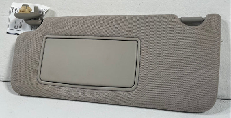 Load image into Gallery viewer, 2023 - 2026 HONDA HR-V LX FRONT LEFT DRIVER SIDE SUNVISOR SUN VISOR 2.0L #112641
