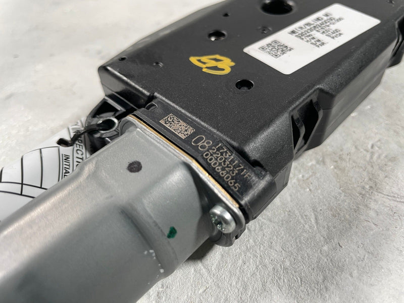 Load image into Gallery viewer, 2022-2024 HYUNDAI IONIQ 5 PANORAMIC SUN ROOF SUNROOF MOTOR 81679-GI000 # 108557
