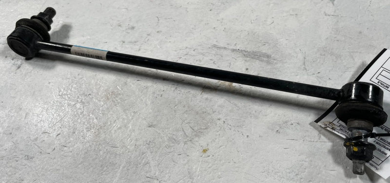 Load image into Gallery viewer, 2022-2025 HYUNDAI IONIQ 5 FRONT LEFT SIDE STABILIZER SWAY BAR END LINK # 108529
