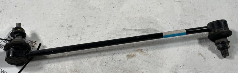 Load image into Gallery viewer, 2022-2025 HYUNDAI IONIQ 5 FRONT LEFT SIDE STABILIZER SWAY BAR END LINK # 108529
