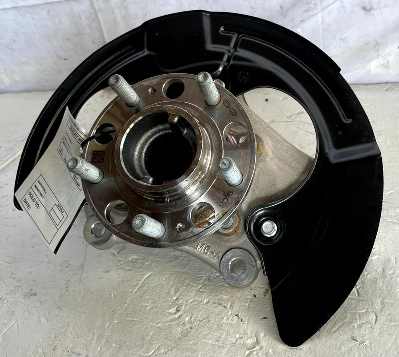 Load image into Gallery viewer, 22-26 HYUNDAI IONIQ 5 RWD FRONT LEFT DRIVER SIDE SPINDLE KNUCKLE W/ HUB # 109145
