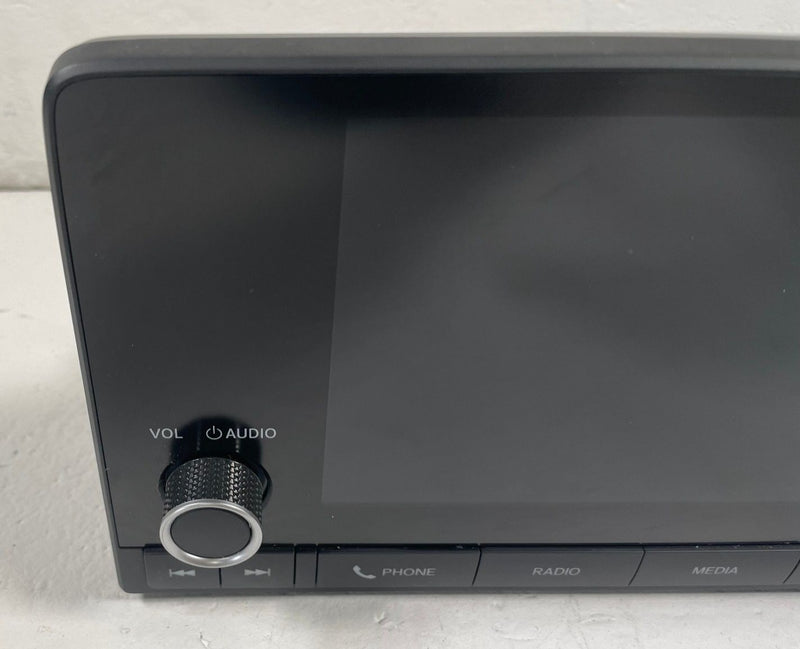 Load image into Gallery viewer, 23-25 HONDA HR-V LX FRONT DASH RADIO AUDIO RECEIVER &amp; DISPLAY SCREEN 2.0L 112685
