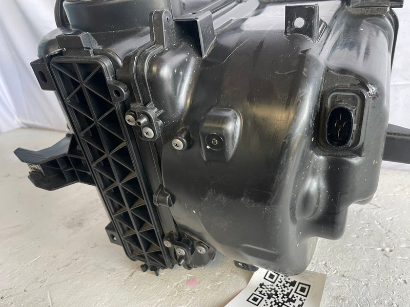 Load image into Gallery viewer, 2022-2024 HYUNDAI IONIQ 5 GV60 HVAC AC HEATER BLOWER MOTOR HOUSING BOX # 107269
