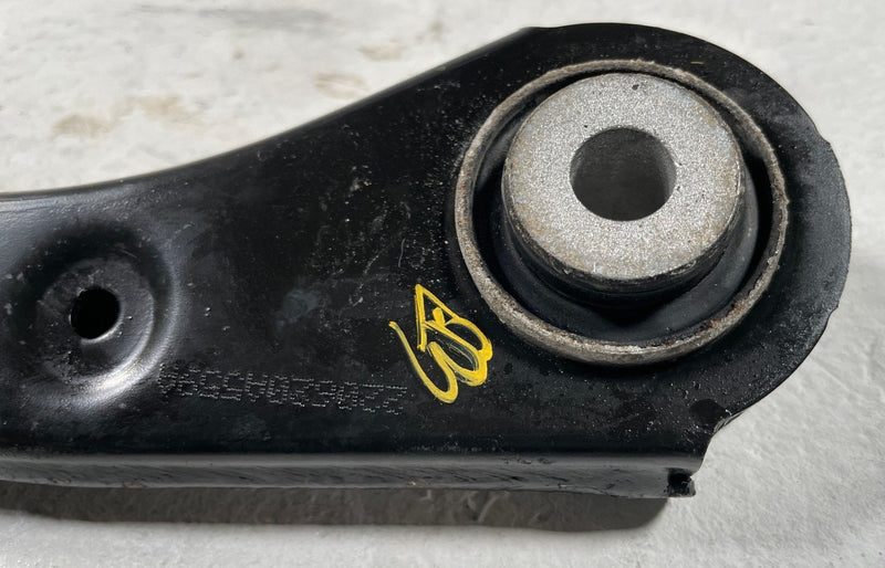 Load image into Gallery viewer, 2022-2025 HYUNDAI IONIQ 5 REAR RIGHT PASSENGER UPPER FORWARD CONTROL ARM #108540
