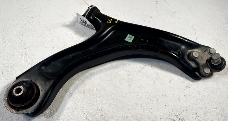 Load image into Gallery viewer, 2022-2024 HYUNDAI IONIQ 5 FRONT RIGHT PASSENGER SIDE LOWER CONTROL ARM # 114077
