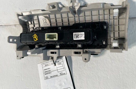2020-22 KIA TELLURIDE DASH TRUNK RELEASE DIMMER TRACTION CONTROL SWITCH