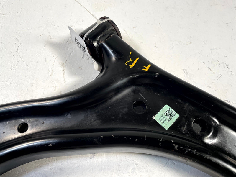 Load image into Gallery viewer, 2022-2024 HYUNDAI IONIQ 5 FRONT RIGHT PASSENGER SIDE LOWER CONTROL ARM # 114077
