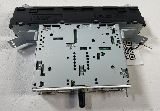 2021 - 2023 GENESIS G70 DASHBOARD AUDIO RADIO RECEIVER MODULE HEAD UNIT