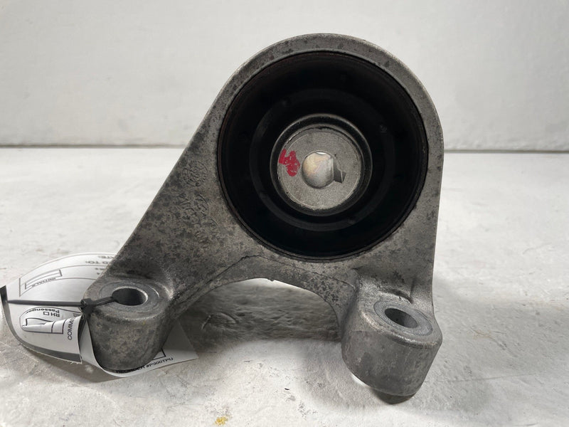 Load image into Gallery viewer, 2022-2025 HYUNDAI IONIQ 5 6 FRONT LEFT DRIVE UNIT MOUNT BRACKET SUPPORT # 108547
