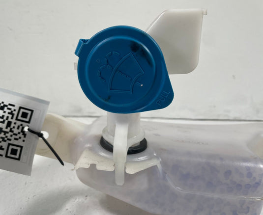 2023-2026 HONDA HR-V FRONT WINDSHIELD WASHER RESERVOIR TANK BOTTLE 2.0L