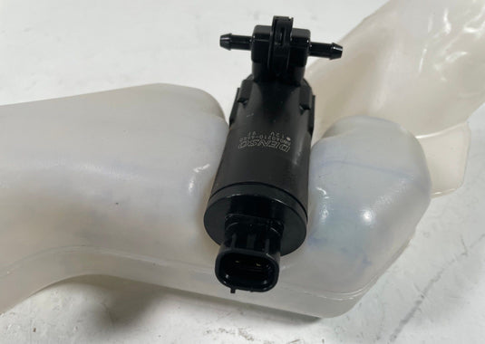 2023-2026 HONDA HR-V FRONT WINDSHIELD WASHER RESERVOIR TANK BOTTLE 2.0L