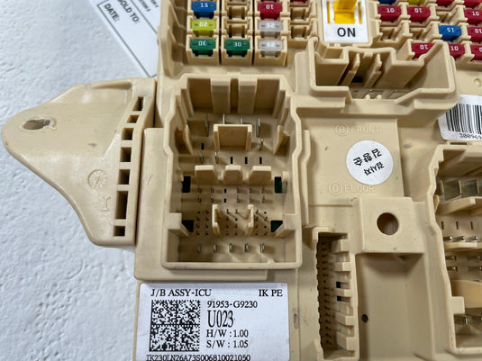 2022 GENESIS G70 DASH CABIN FUSE RELAY JUNCTION BLOCK BOX 91953-G9230