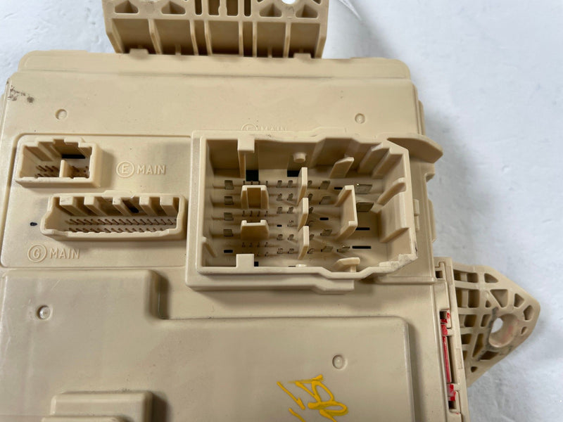 Load image into Gallery viewer, 2022 GENESIS G70 DASH CABIN FUSE RELAY JUNCTION BLOCK BOX 91953-G9230 # 109973
