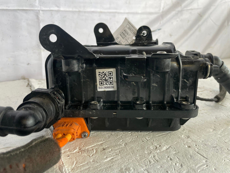 Load image into Gallery viewer, 2022-2024 HYUNDAI IONIQ 5 GV60 HVAC A/C WATER COOLANT HEATER CORE # 107272
