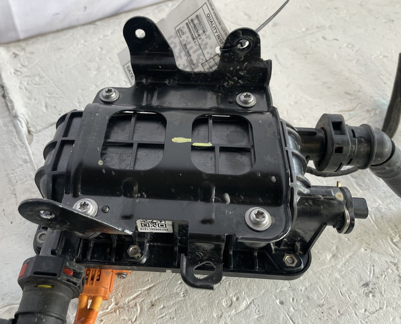 Load image into Gallery viewer, 2022-2024 HYUNDAI IONIQ 5 GV60 HVAC A/C WATER COOLANT HEATER CORE # 107272
