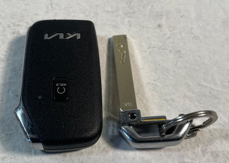 Load image into Gallery viewer, 2022 KIA TELLURIDE ENGINE &amp; BODY CONTROL MODULE ECM BCM W/ KEY FOB # 107105
