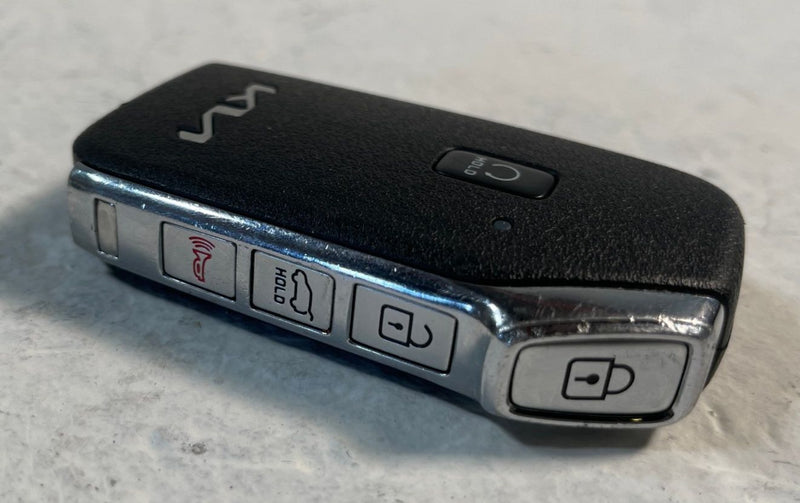 Load image into Gallery viewer, 2022 KIA TELLURIDE ENGINE &amp; BODY CONTROL MODULE ECM BCM W/ KEY FOB # 107105
