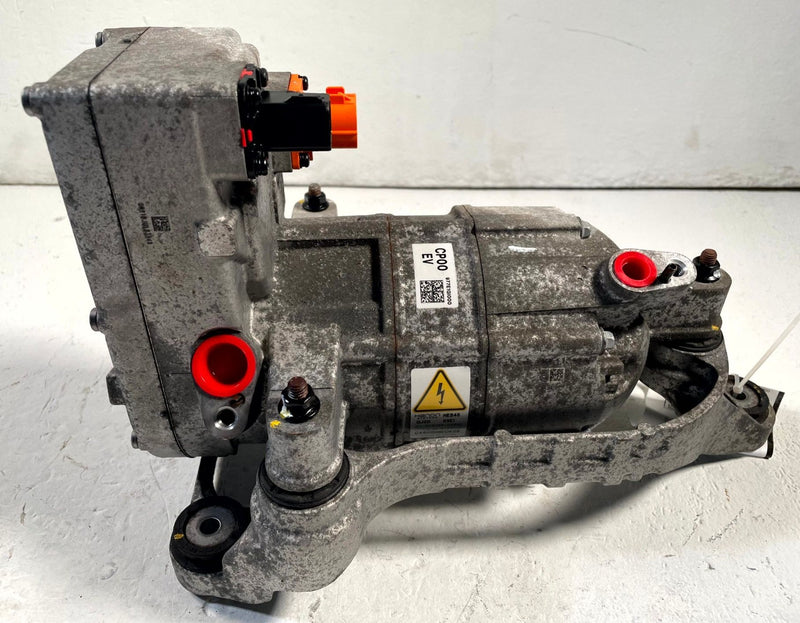 Load image into Gallery viewer, 2022-2023 HYUNDAI IONIQ 5 RWD AC A/C AIR CONDITIONING COMPRESSOR UNIT # 114094
