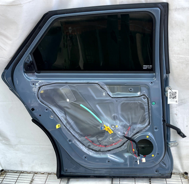 Load image into Gallery viewer, HYUNDAI IONIQ 5 REAR LEFT SIDE DOOR SHELL ASSEMBLY BLUE (U3P) 2022-2024 # 114102
