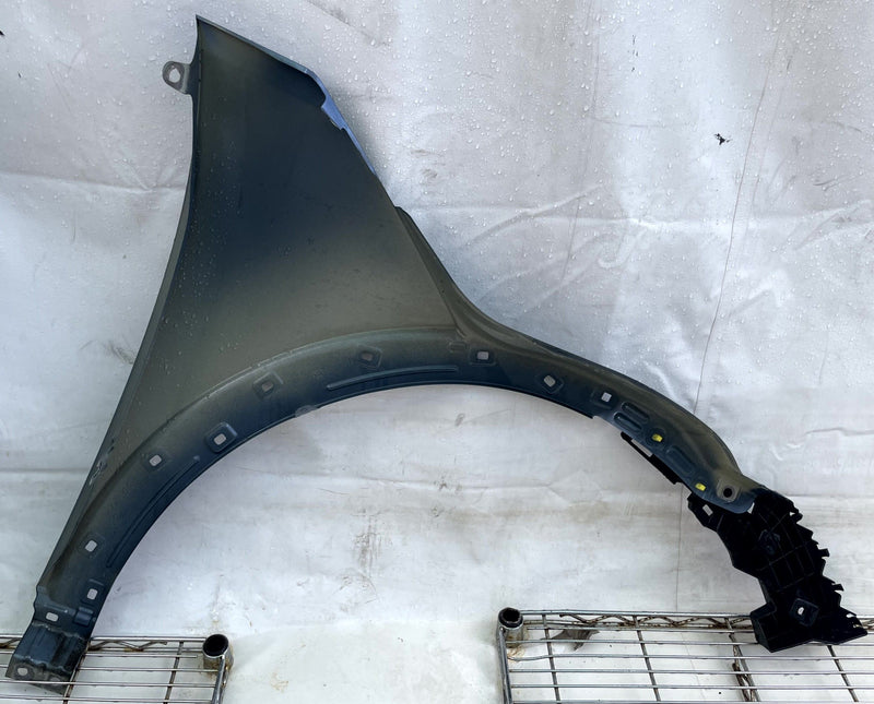 Load image into Gallery viewer, HYUNDAI IONIQ 5 FRONT LEFT DRIVER SIDE FENDER ASSEMBLY BLUE (U3P) 22-24 # 114111
