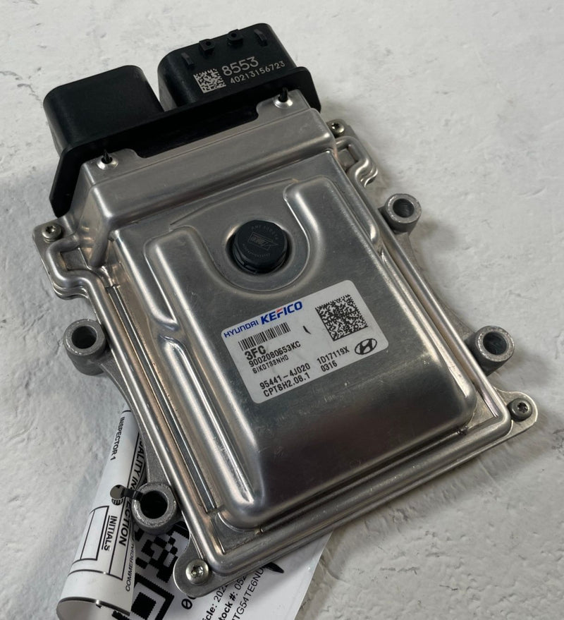 Load image into Gallery viewer, 2021 - 2023 GENESIS G70 TRANSMISSION CONTROL MODULE TM TCU UNIT 3.3L # 109966
