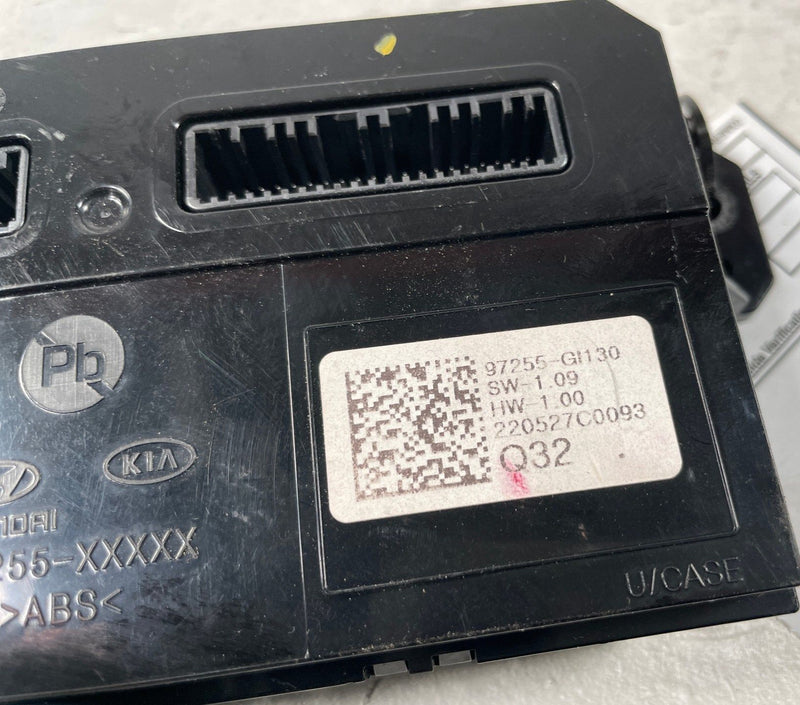 Load image into Gallery viewer, 2022-2024 HYUNDAI IONIQ 5 HVAC A/C TEMPERATURE CLIMATE CONTROL MODULE # 108558
