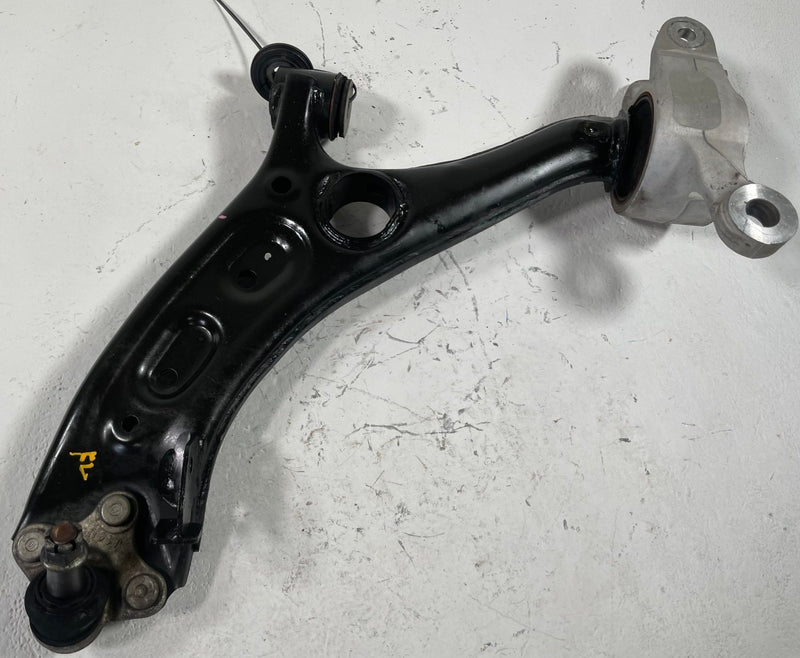 Load image into Gallery viewer, 2023 - 2026 HONDA HR-V FRONT LEFT DRIVER SIDE LOWER CONTROL ARM 2.0L # 112720
