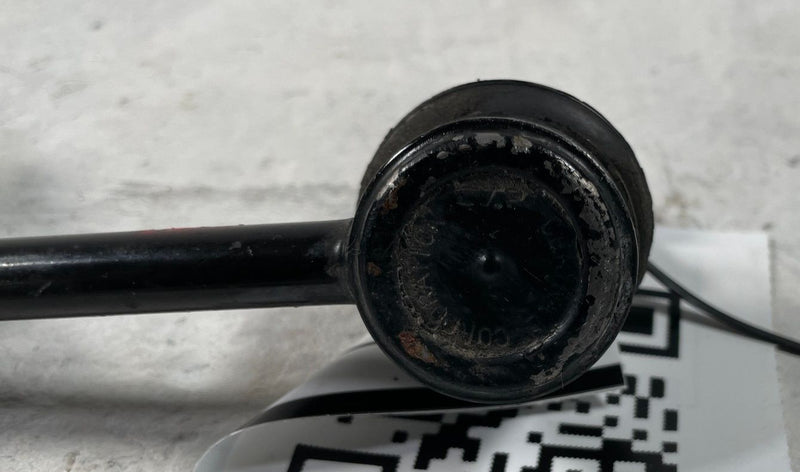 Load image into Gallery viewer, 2022-2025 HYUNDAI IONIQ 5 REAR RIGHT STABILIZER SWAY ANTI ROLL BAR LINK # 108538
