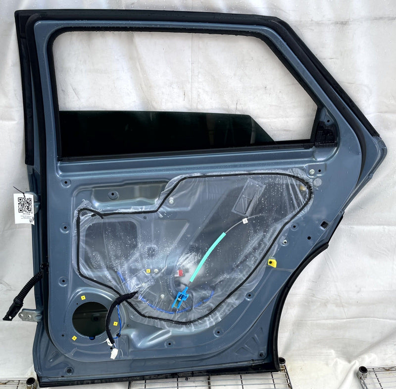Load image into Gallery viewer, HYUNDAI IONIQ 5 REAR RIGHT SIDE DOOR SHELL ASSEMBLY BLUE (U3P) 2022-2024 #114100
